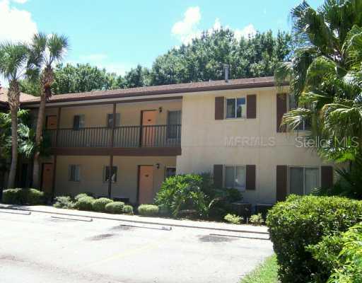 2001 San Marcos Dr. #9, Winter Haven, FL 33880