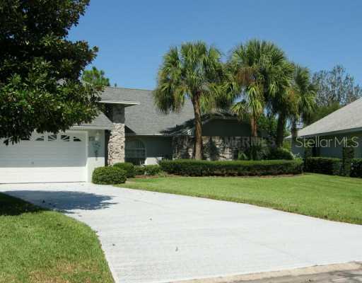 732 Santa Maria Dr., Winter Haven, FL 33884