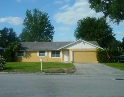 1839 Orangewood Ave., Winter Haven, FL 33880