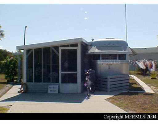 441 Palm Crest Ln., Davenport, FL 33837
