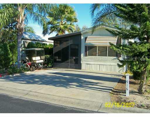 916 Center Crest Blvd., Davenport, FL 33837