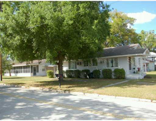 1847 Orangewood Ave., Winter Haven, FL 33880