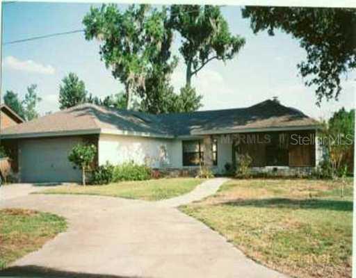 2730 Lake Pierce Dr., Lake Wales, FL 33898