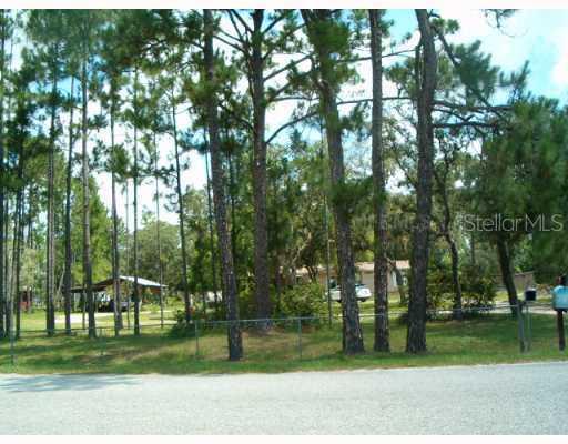 2748 Huggins Rd., Lake Wales, FL 33898