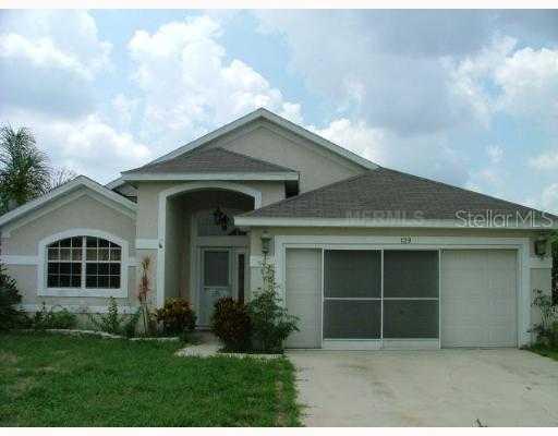129 Queen Mary Dr., Davenport, FL 33837