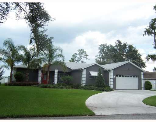 4206 Lake Marianna Dr., Winter Haven, FL 33881