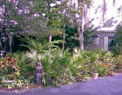 1011 Walk In Water Rd., Lake Wales, FL 33898