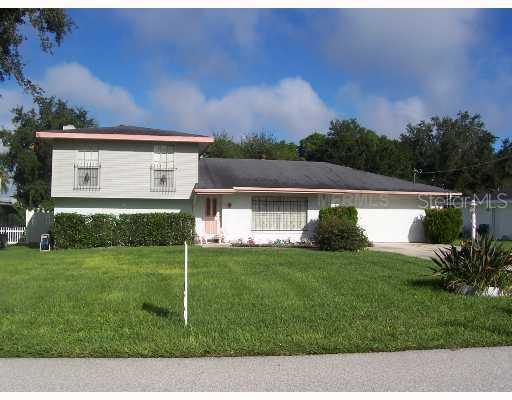 73 Duval Rd., Winter Haven, FL 33884