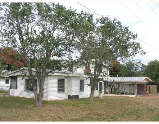 521 Oak St., Auburndale, FL 33823