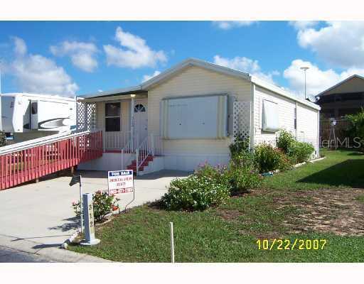 312 Canna Ln., Davenport, FL 33837