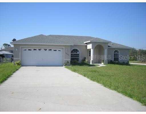 1500 Fort Meade Pl., Poinciana, FL 34759
