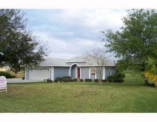 2894 Pondview Dr., Haines City, FL 33844