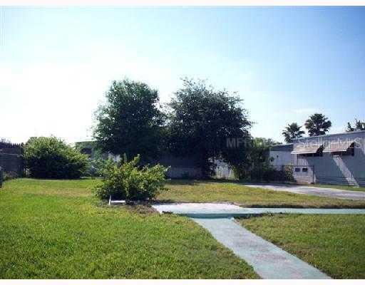 1217 Country Club Ln., Lakeland, FL 33801