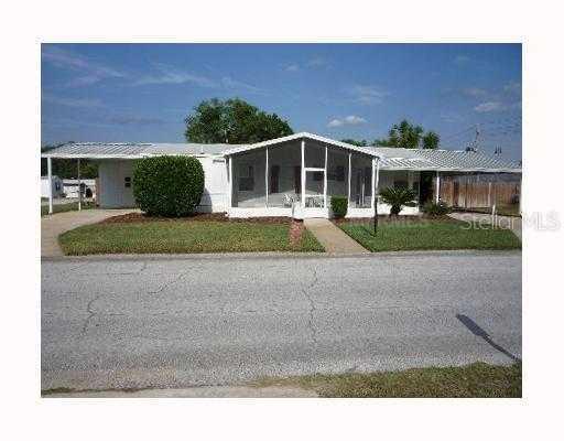 2 Westridge Rd., Davenport, FL 33837