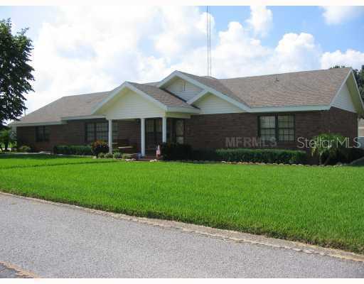 2830 Oak Dr., Alturas, FL 33820
