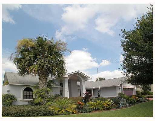 892 Lisa Ln., Haines City, FL 33844