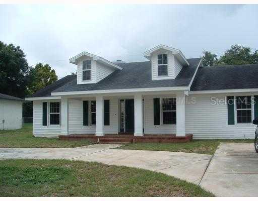 221 Carla Ann Ct., Auburndale, FL 33823