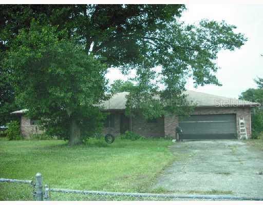 9040 Pine Tree Dr., Lakeland, FL 33809