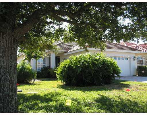 352 Niblick Cir., Winter Haven, FL 33881