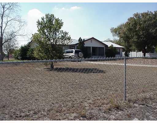 1718 Dickens Rd., Lake Wales, FL 33898