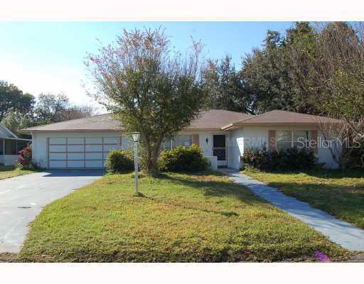 113 Sandburg Ln., Winter Haven, FL 33884