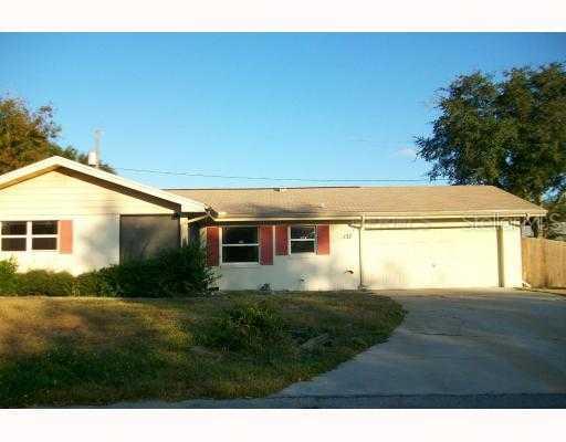 137 Lagoon Rd., Winter Haven, FL 33884