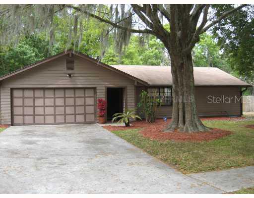 3020 Cross Fox Dr., Mulberry, FL 33860