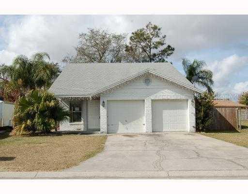 967 Whisper Lake Dr., Winter Haven, FL 33880