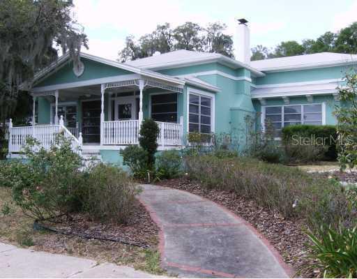 1608 N Lake Howard Dr., Winter Haven, FL 33881