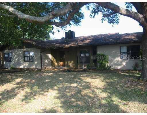 541 Somerset Dr., Auburndale, FL 33823