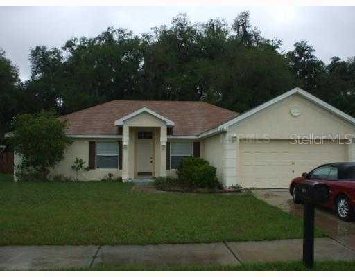 6803 Krenson Oaks Cir., Lakeland, FL 33810