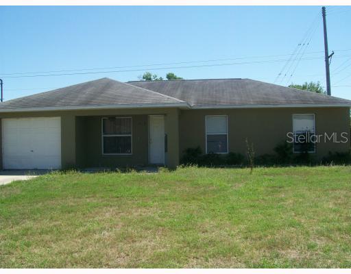 1729 Sandalwood Cir., Winter Haven, FL 33880