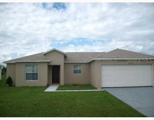 303 Jacksonville Ct., Poinciana, FL 34759