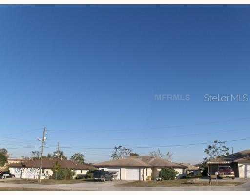 410 Domaris Ave., Lake Wales, FL 33853