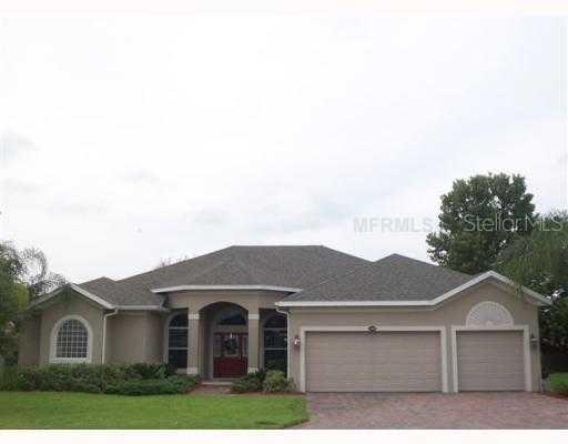 1868 Eloise Cove Dr., Winter Haven, FL 33884