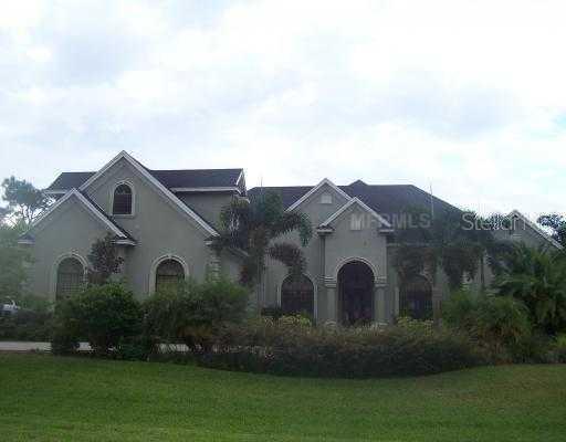 10 Skidmore Rd., Winter Haven, FL 33884