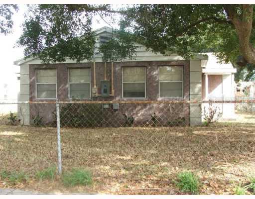 209 Mckean St., Auburndale, FL 33823