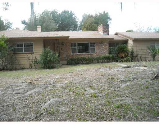 301 E Palmetto St., Davenport, FL 33837