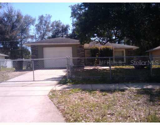 207 E Palm St., Davenport, FL 33837