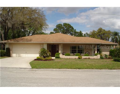 221 Coleman Dr., Winter Haven, FL 33884