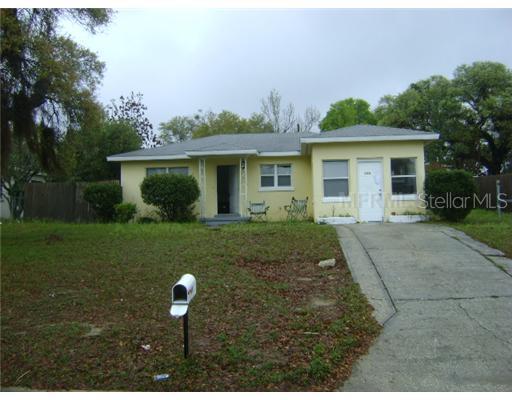 520 Lemon St., Lake Wales, FL 33853
