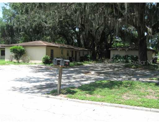 706 Sunset Ave., Auburndale, FL 33823
