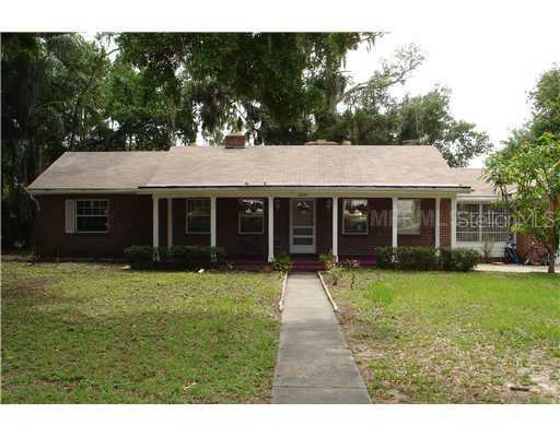 2205 12th St., Winter Haven, FL 33881