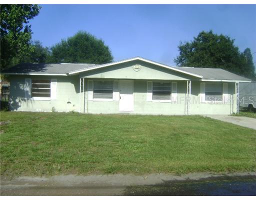 1041 Sand Ln., Winter Haven, FL 33880