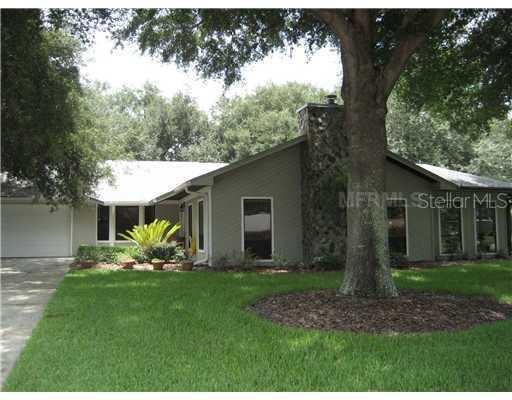 553 Somerset Dr., Auburndale, FL 33823