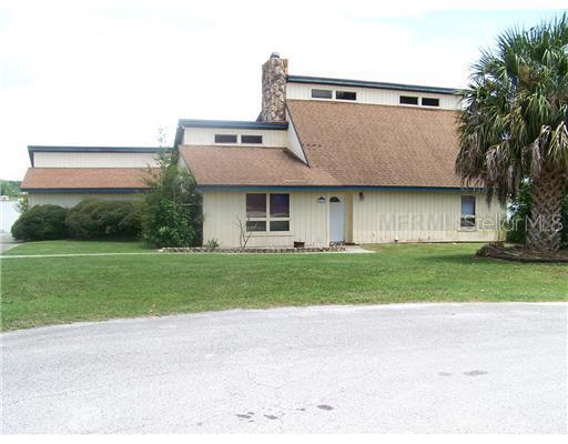 542 Somerset Dr., Auburndale, FL 33823