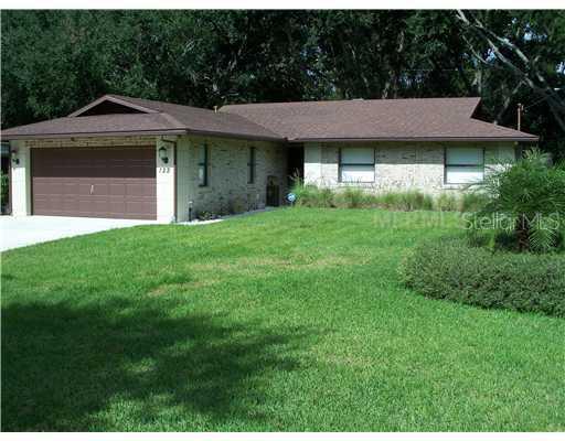 122 North Pointe Dr., Auburndale, FL 33823