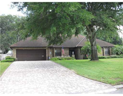 1321 Mirror Ter., Winter Haven, FL 33881