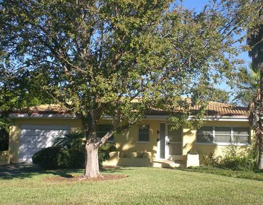 819 Campbell Ave., Lake Wales, FL 33853