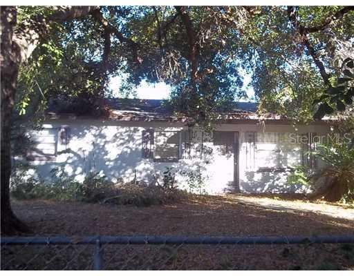 627 Duncan Cir., Auburndale, FL 33823